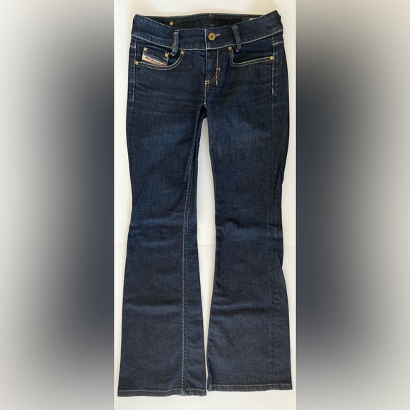 Diesel Louvely jeans size 26. - Picture 3 of 6